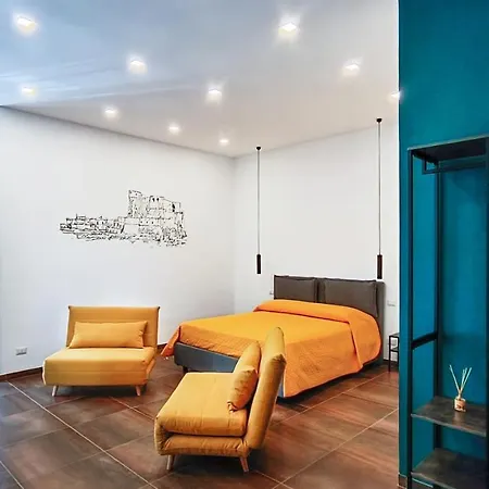Casa Calu Castel Dell'ovo Bed and breakfast