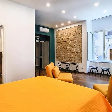 Casa Calu Castel Dell'ovo Couette-café Naples